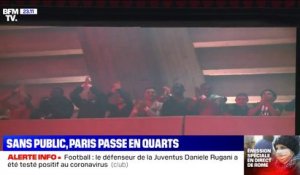 Les joueurs du PSG sont allés saluer les supporters rassemblés à l'extérieur du stade