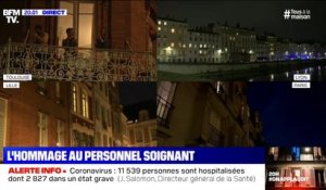 Comme chaque soir, les Français rendent hommage aux soignants depuis leurs fenêtres