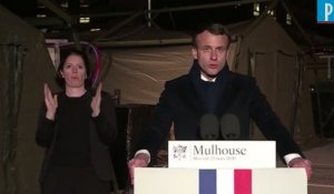 Coronavirus : Macron annonce une prime et des "revalorisations de carrières" pour les soignants