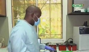 ORTM / Grand format sur le laboratoire du centre d’infectiologie Charles Mérieux l’un des 4 laboratoires habilité à faire les tests de covid 19 au Mali