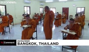 A l'école des moines bouddhistes en temps de coronavirus