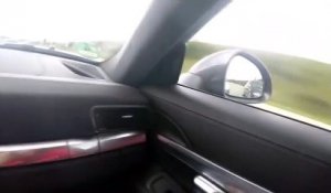 Quand une vieille Audi double une Porsche 911... puissant