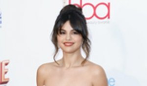 Selena Gomez Unveils New Version of 'Boyfriend' Video | Billboard News