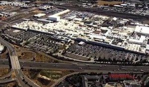 Tesla rouvre son usine californienne malgré l'interdiction