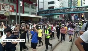 Hong Kong : les manifestations continuent, sans slogan et en silence