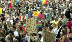 Pologne : une militante LGBT interpellée vendredi à Varsovie