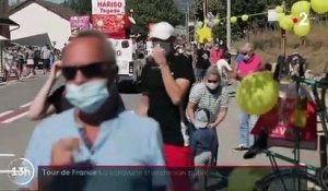 Tour de France : la caravane fait de la résistance