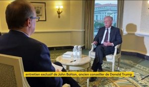 Coronavirus : John Bolton, l'ex-conseiller de Donald Trump, ne le ménage pas