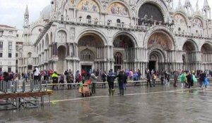 Intempéries : lourd bilan en Italie, Venise protégée par ses digues