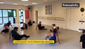 Les professeurs de danse et leurs élèves manifestent pour réclamer la réouverture des cours