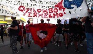 Le groupe français Carrefour accusé de racisme au Brésil après la mort d'un homme noir