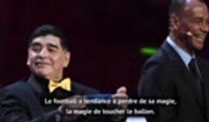 Maradona - Cafu : "Diego prenait soin du ballon comme on prend soin d'un bébé"