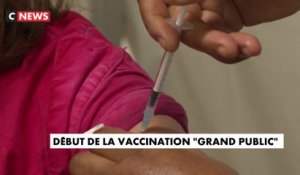 Covid-19 : début de la vaccination grand public