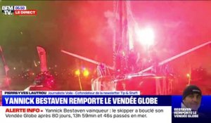 Vendée Globe: les images du feu d'artifice aux Sables-d'Olonne à l'arrivée de Yannick Bestaven