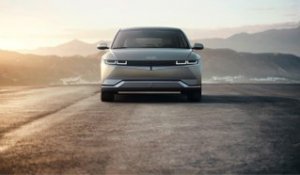 Hyundai Ioniq 5 (2021) : le nouveau SUV électrique en vidéo