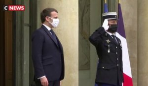 Emmanuel Macron reconnaît l'assassinat d'Ali Boumendjel