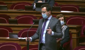 "J’ai le sentiment que le ministre a un problème avec le Parlement." Jérôme Durain