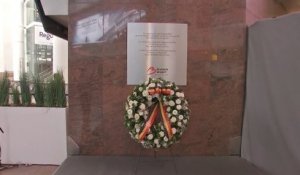 Les travailleurs de l'aéroport de Zaventem rendent hommage aux victimes des attentats du 22 mars