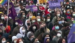 Retrait de la convention d'Istanbul : les femmes turques manifestent contre le président Erdogan