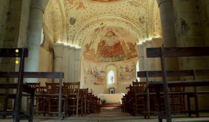 En Dordogne, un livre recense les peintures murales pour mettre en lumière le patrimoine