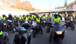 Paris : les "gilets jaunes" sur les Champs-Elysées