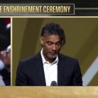 Tim Duncan rend hommage à Gregg Popovich