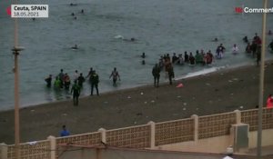 Des milliers de migrants marocains atteignent Ceuta à la nage