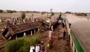 Pakistan : au moins 30 morts dans un accident de train