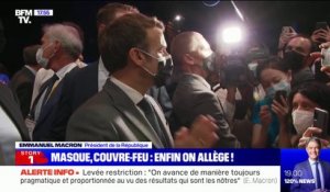 Emmanuel Macron sur le Covid-19: "Rien n'est gagné, j'invite tous nos concitoyens à continuer à se faire vacciner"