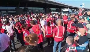 Transports : les salariés des Aéroports de Paris protestent contre la baisse des salaires