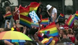 "Gay Pride" à Istanbul, Paris, Berlin, Rome...
