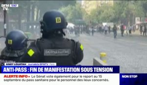 Une fin de manifestation anti-pass sanitaire sous tension aux abords des Champs-Élysées