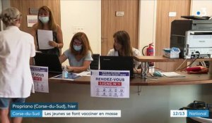 Covid-19 : en Corse, les vaccinations des jeunes sont menées en masse