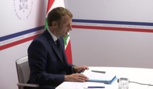 Emmanuel Macron promet 100 millions d'euros d'aides au Liban et 500.000 doses de vaccin
