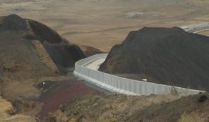 La Turquie construit un mur à sa frontière avec l'Iran pour bloquer l'afflux de migrants afghans