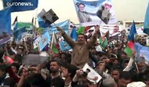 Réfugié aux Emirats arabes unis, l'ex président Ghani veut encore jouer un rôle