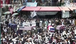 Afghanistan : les talibans célèbrent le retrait des troupes avec de faux cercueils recouverts de drapeaux français et américain