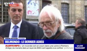 Obsèques de Belmondo: Pierre Richard se dit "très heureux de l'accueil des Français"