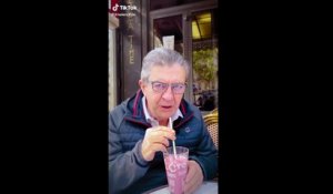 Regardez Jean-Luc Mélenchon qui se met en scène dans une vidéo en buvant un lait fraise avant son débat avec Eric Zemmour