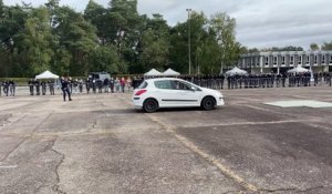 Démonstration d'une interpellation à l'école de police de Oissel lors des journées portes ouvertes