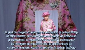 Elizabeth II au repos forcé - après son hospitalisation, la reine privée d'église
