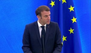 Emmanuel Macron: "Suivant la voie tracée par Valéry Giscard d’Estaing, nous prendrons le chemin d'une Europe soudée"