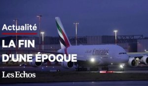Le dernier A380 de l'histoire dessine un cœur dans le ciel