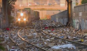 Etats-Unis : Des voleurs pillent des milliers de colis dans des trains de marchandises à Los Angeles