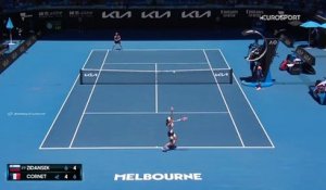 Le passing "glissé" d'Alizé Cornet face à Tamara Zidansek en vidéo