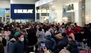 Suspension d’Ikea en Russie : des files d’attente impressionnantes à Moscou