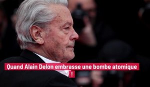 Quand Alain Delon embrasse une bombe atomique !