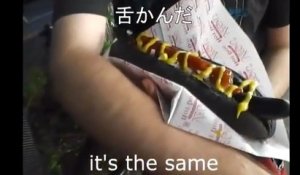 Japon : un fast food vend des hot-dogs entièrement noirs !