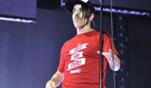 Les Red Hot Chili Peppers dévoilent leur nouveau single poignant "Not the one"