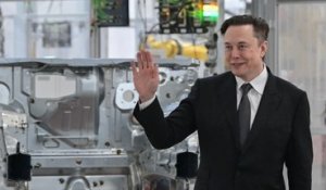 Elon Musk affirme vivre seul